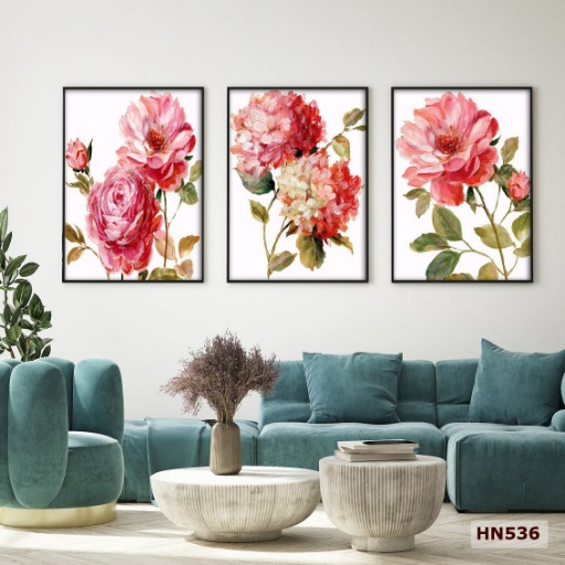 Tranh canvas chủ đề hoa với gam màu hồng chủ đạo cho gia chủ mệnh Thổ
